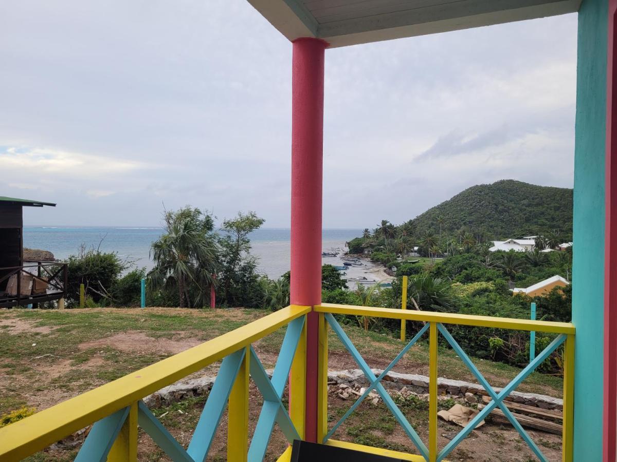 321 Surprise Beach House And Glamping Archibolds Bagian luar foto
