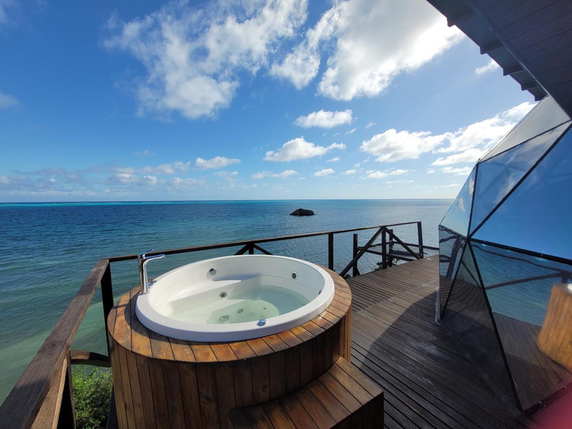 321 Surprise Beach House And Glamping Archibolds Bagian luar foto